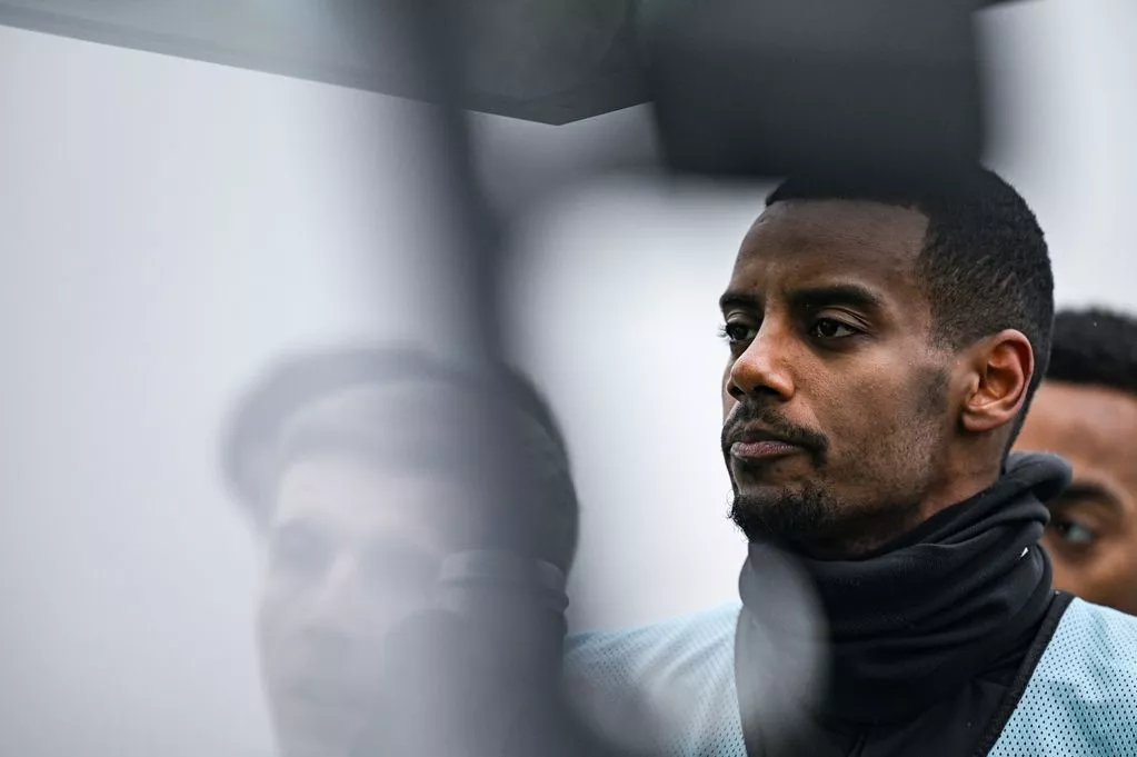 开云体育-泰晤士报：利物浦准备1.3亿英镑正式报价伊萨克