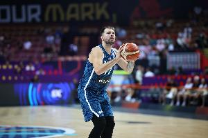 开yun体育官网-东契奇连续6场欧锦赛单场得分25+并列历史第三 字母哥10场第二